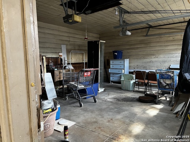 Image 47 of 56 For 411 Gramercy W