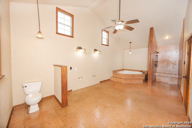 Image 17 of 44 For 1682 Cr 676  