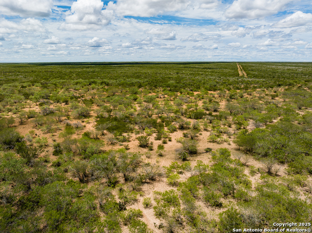 Image 38 of 50 For 4700 Fm -3196