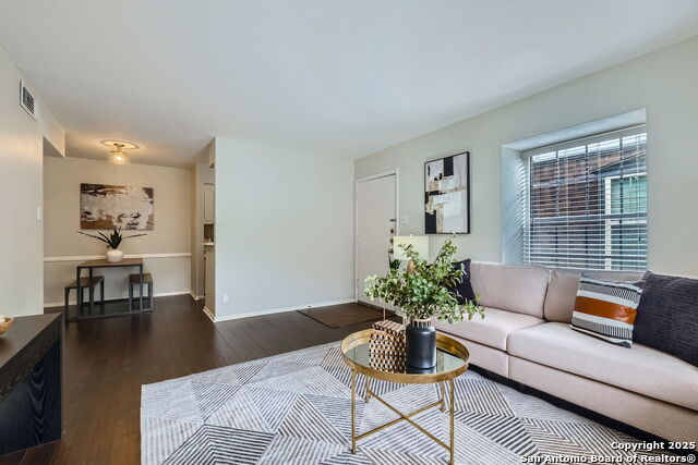 Image 4 of 13 For 1045 Shook Ave 111 C