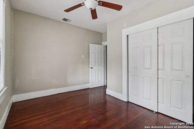 Image 23 of 25 For 119 Cincinnati