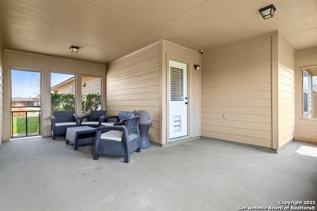 Image 21 of 27 For 1058 Stone Branch