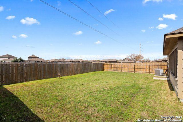 Image 23 of 27 For 1058 Stone Branch