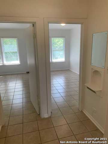 Image 10 of 16 For 100 Senisa Dr  3