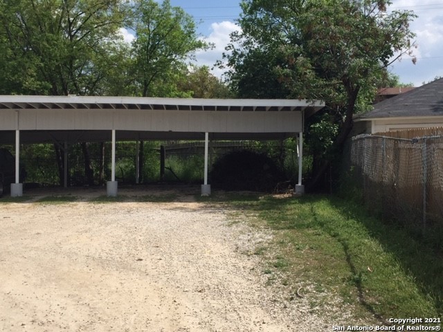 Image 14 of 16 For 100 Senisa Dr  3