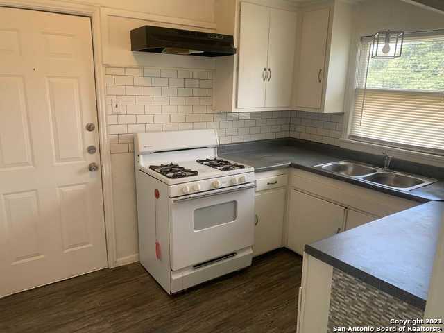 Image 6 of 16 For 100 Senisa Dr  3