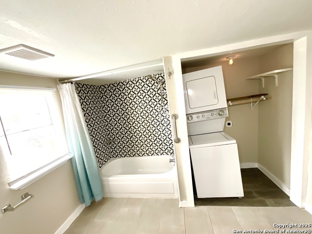 Image 18 of 29 For 514 Olive N