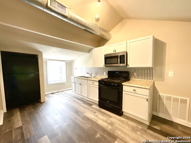 Image 24 of 29 For 514 Olive N