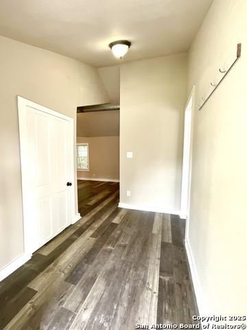 Image 4 of 29 For 514 Olive N