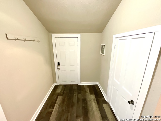 Image 6 of 29 For 514 Olive N