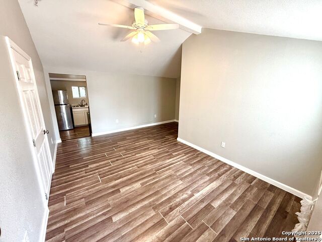 Listing photo id 0 for 602 Lovett 1