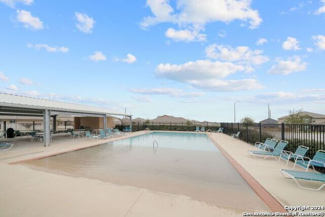 Image 19 of 19 For 11423 Blackmore Leap