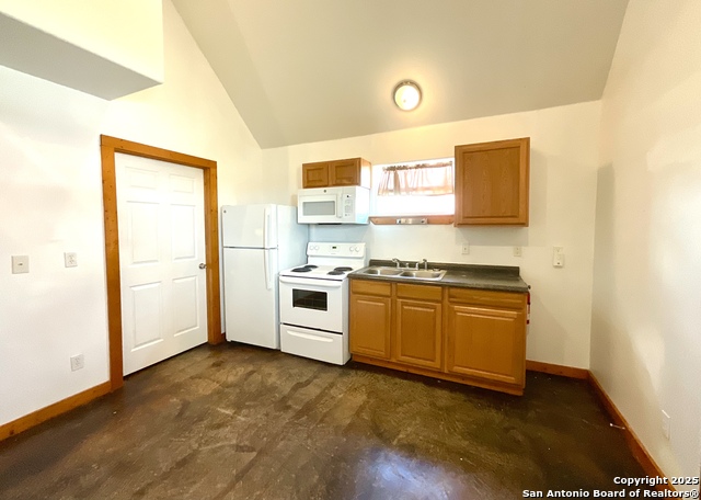 Image 8 of 20 For 573 Texas 97  117