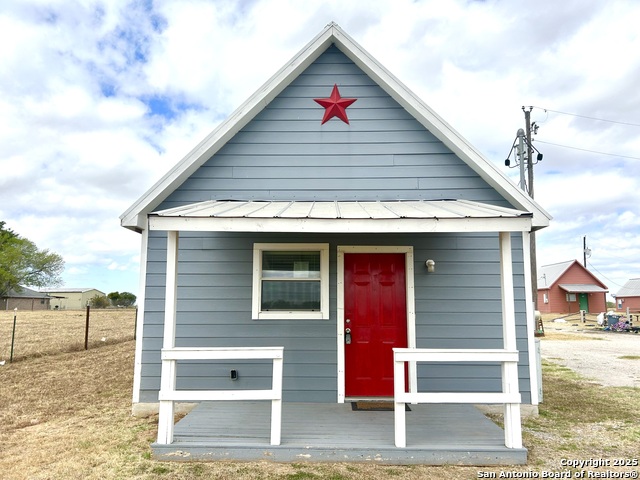 Details for 573 Texas 97  109, Floresville, TX 78114