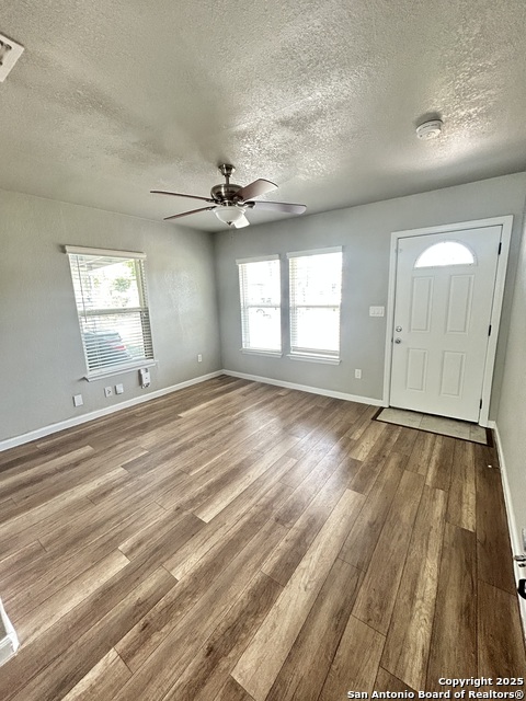 Image 2 of 19 For 614 El Monte