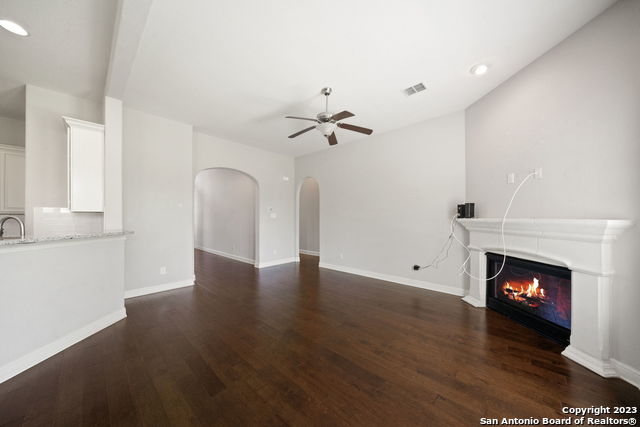 Listing photo id 9 for 185 Stone Trail