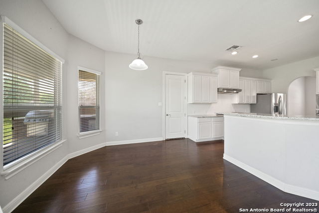 Listing photo id 12 for 185 Stone Trail