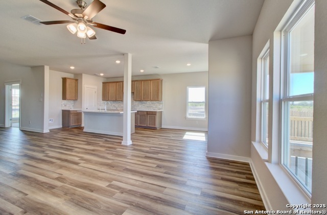 Image 13 of 28 For 321 Red Arrow