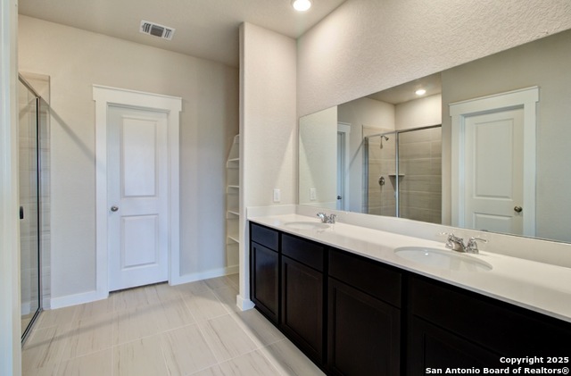 Image 17 of 28 For 321 Red Arrow