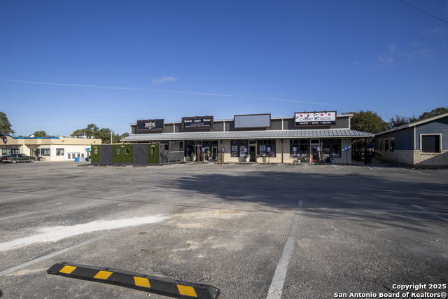 Image 14 of 14 For 4246 Richmond Ave