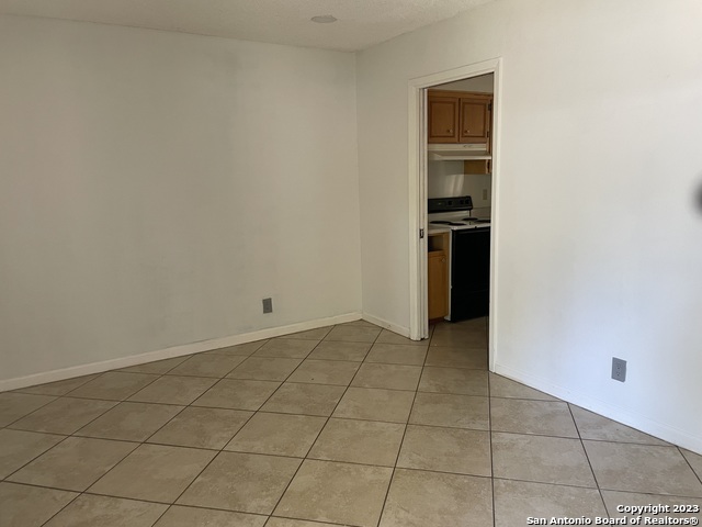 Image 3 of 10 For 7031 Forest Meadow St