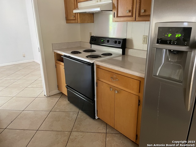 Image 4 of 10 For 7031 Forest Meadow St