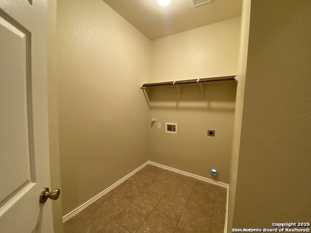 Image 10 of 12 For 7265 Golf Vista Blvd  1