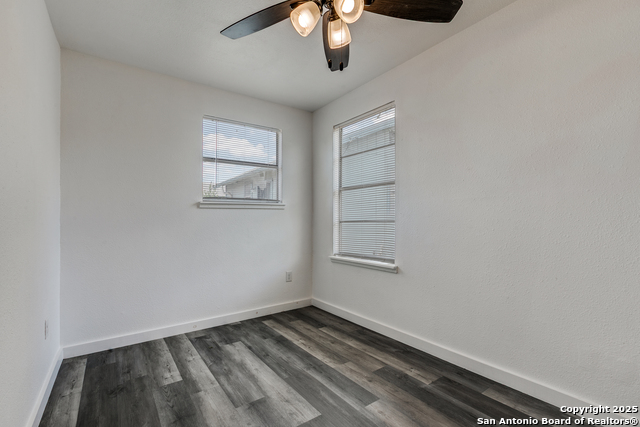 Listing photo id 17 for 611 Rochambeau