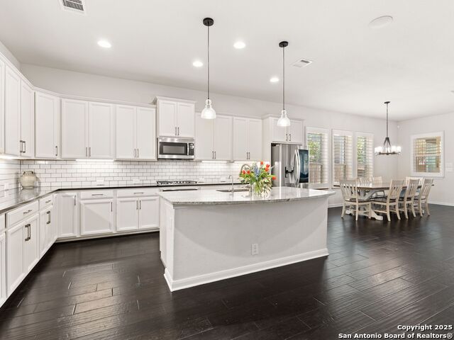 Details for 919 Hi Path  , New Braunfels, TX 78130