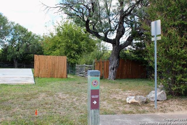 Image 6 of 10 For 7142 Shady Elms