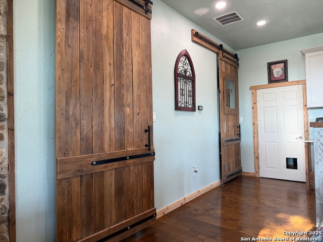 Image 27 of 40 For 270 Stacie Ann