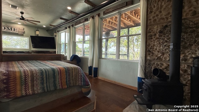 Image 33 of 40 For 270 Stacie Ann