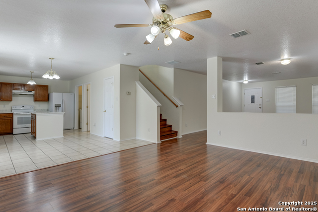 Image 3 of 26 For 6722 Loma Vino