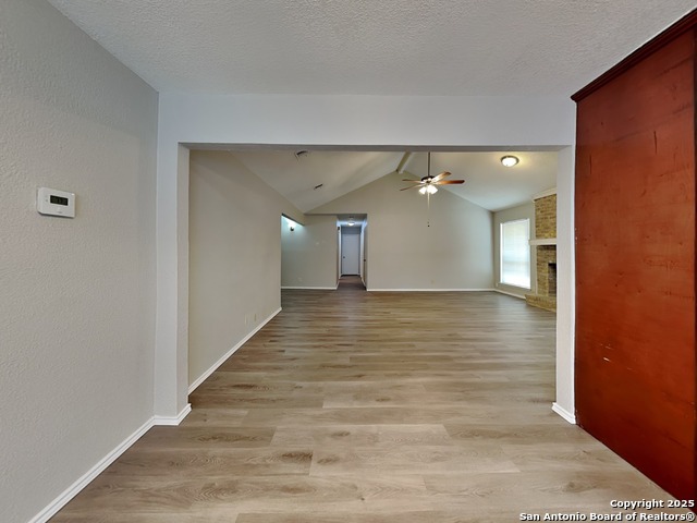 Image 4 of 12 For 14211 Cradlewood