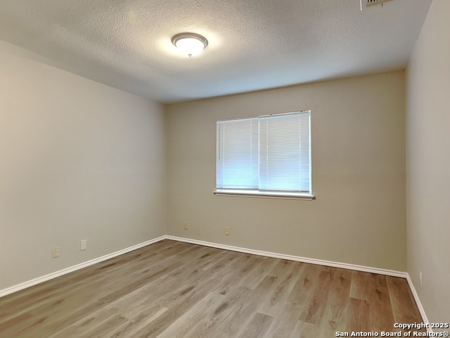 Image 9 of 12 For 14211 Cradlewood