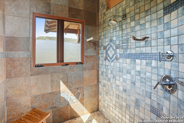 Image 29 of 50 For 474 Lost Lane