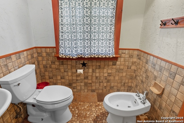 Image 31 of 50 For 474 Lost Lane