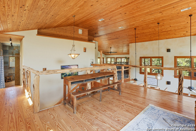 Image 34 of 50 For 474 Lost Lane