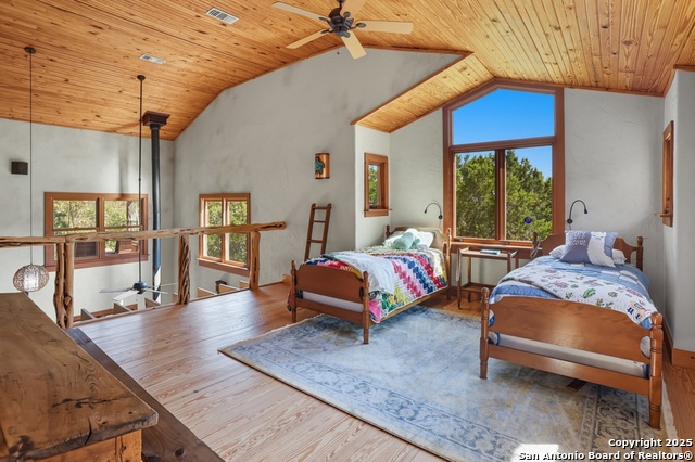 Image 35 of 50 For 474 Lost Lane