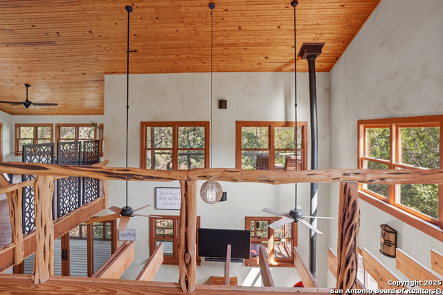 Image 37 of 50 For 474 Lost Lane