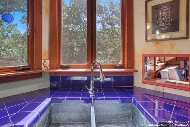 Image 8 of 50 For 474 Lost Lane