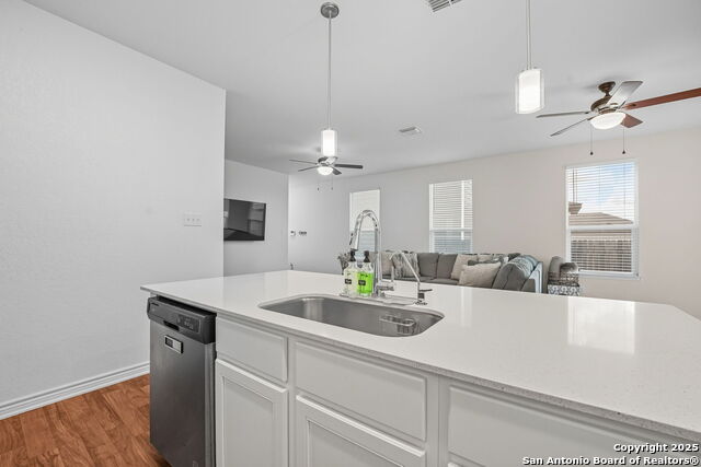 Image 11 of 26 For 415 Deer Crest