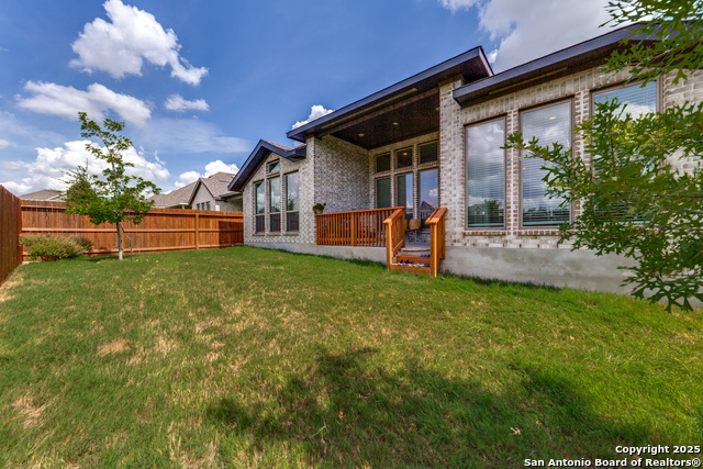 Image 23 of 23 For 1607 Hallettsville