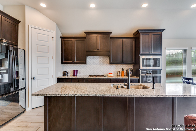 Image 5 of 23 For 1607 Hallettsville