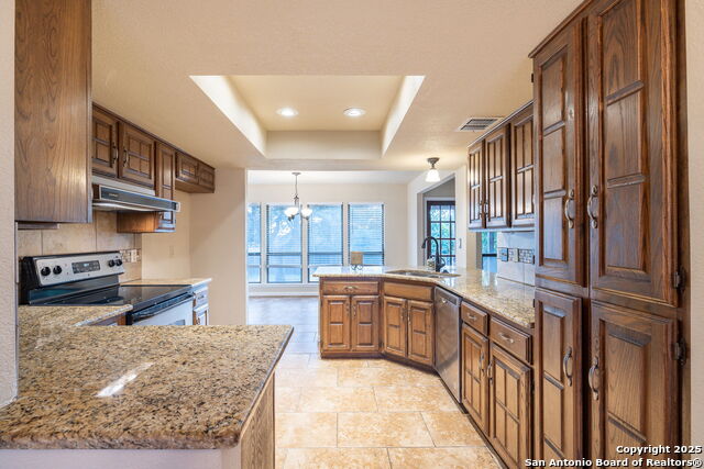 Listing photo id 6 for 226 Country Wood