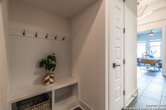 Image 32 of 48 For 419 Copper Sage Dr