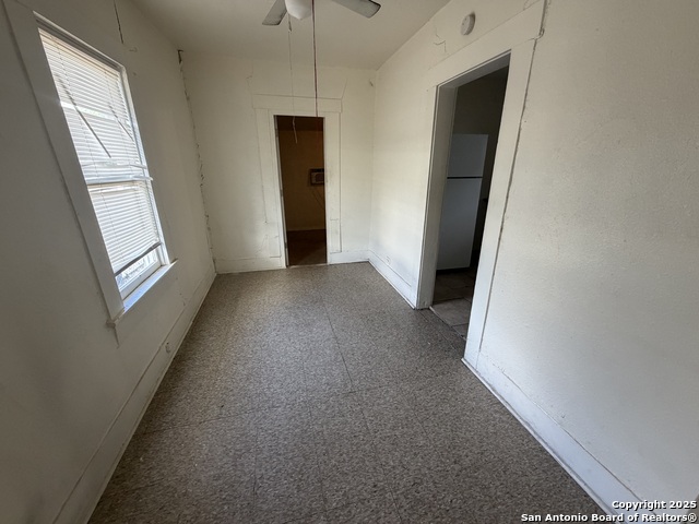 Listing photo id 3 for 121 Boston  