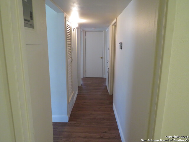 Image 3 of 19 For 419 Anton Dr