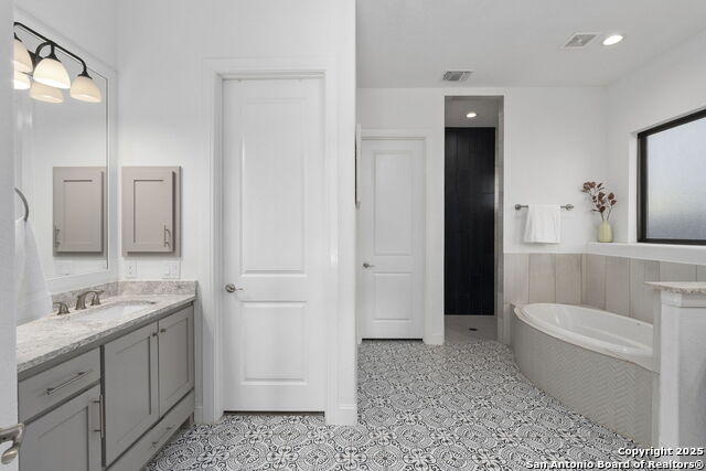 Image 17 of 36 For 17506 Hillsedge Rd