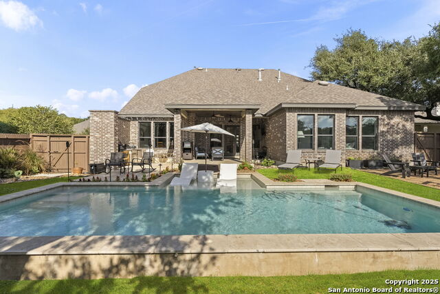 Image 3 of 36 For 17506 Hillsedge Rd